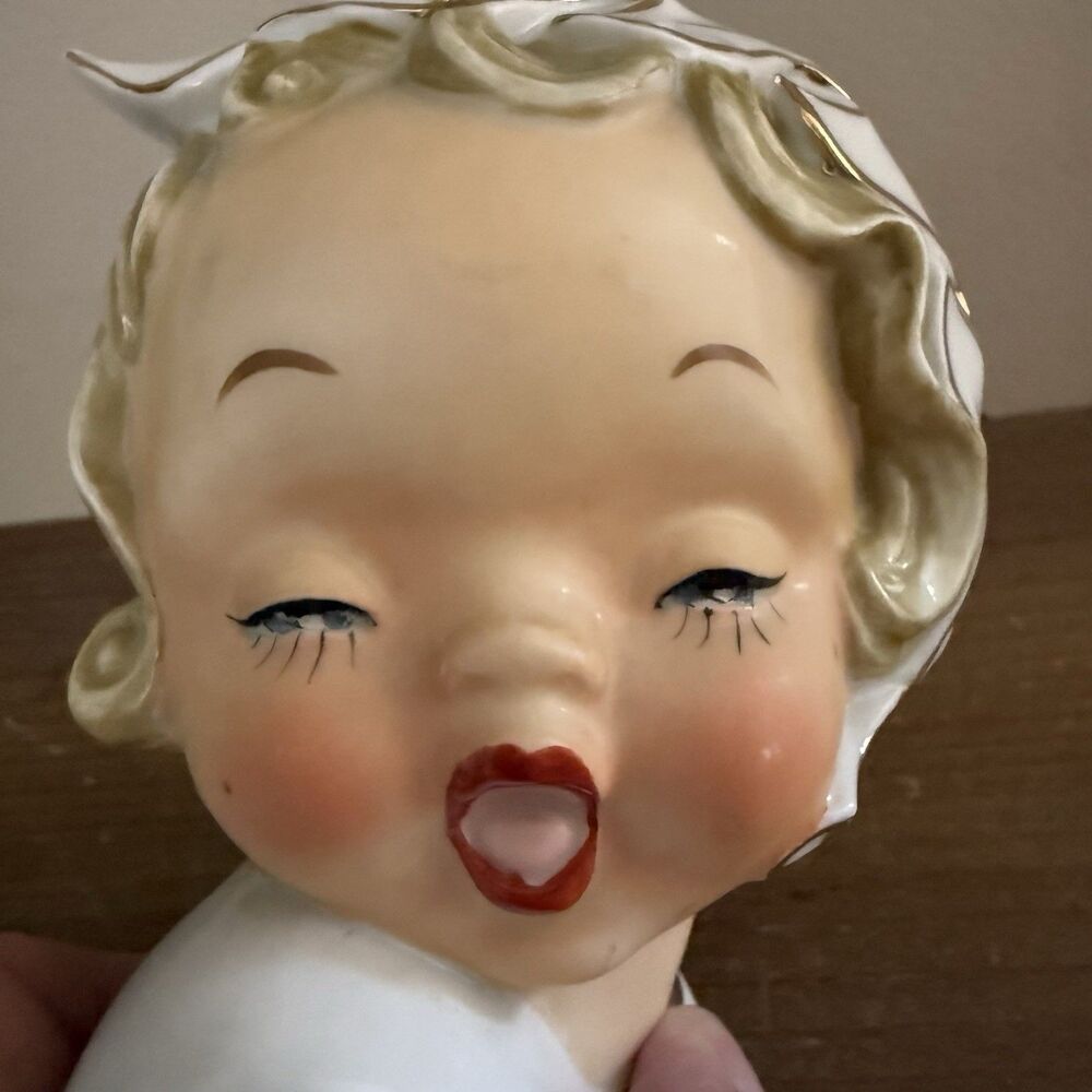 Vintage Fabulous Young Girl Head Vase Ucago China - 50’s 60s Marked